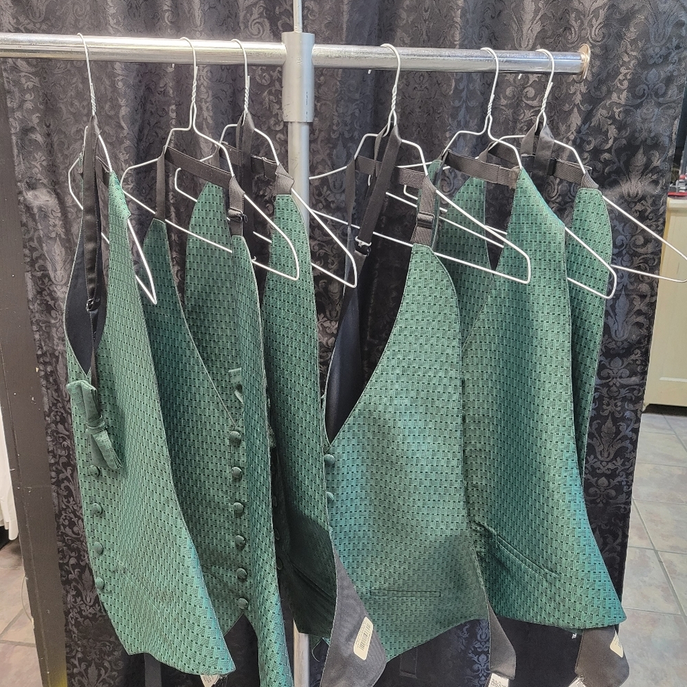 Green Unique Pattern Bundle Backless Vests And Ti… - image 1